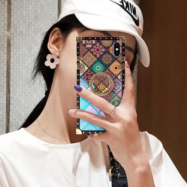 Bohemian Retro Crystal Bracket Phone Case for iPhone & Samsung - Image 2