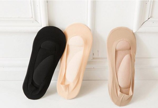 3 pairs Embossed Cushion Foot Socks - Image 7