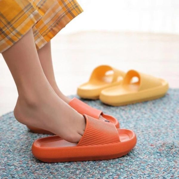 💥Limited time 60% OFF-Universal Quick-drying Thickened Non-slip Sandals