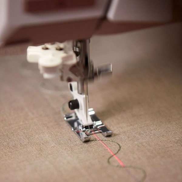 [PROMO 30%] SewVision™ Sewing Machine Laser Guide