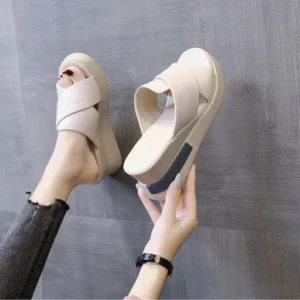 WOMEN‘S SUMMER COMFORTABLE LEATHER SANDALS