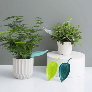 (Spring Sale-Save 50% OFF) Leaf-Shaped Plant Watering Devices