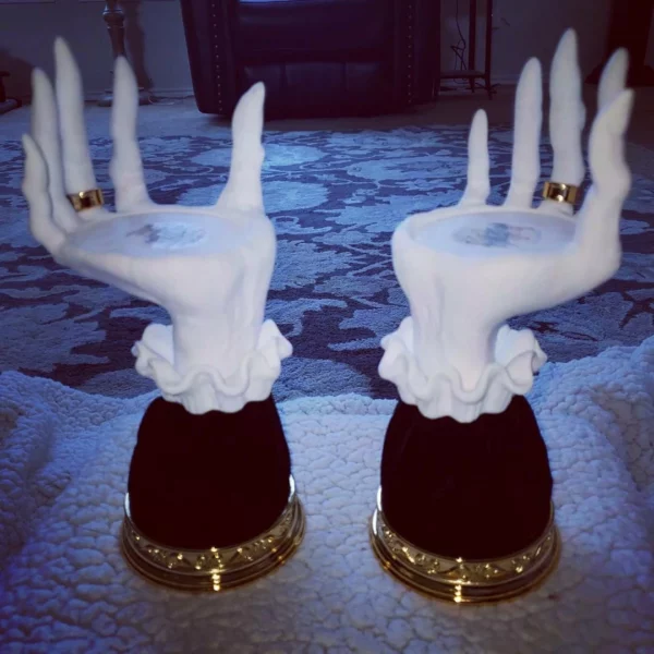 🔥HOT SALE 🔥 Witch Hand Pedestal