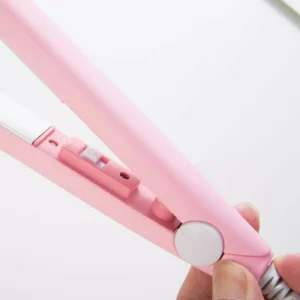 Ultraportable Mini Hair Straightener