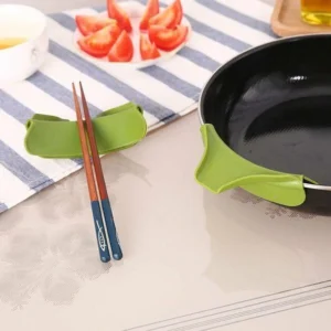 Anti-Spill Kitchenware Deflector