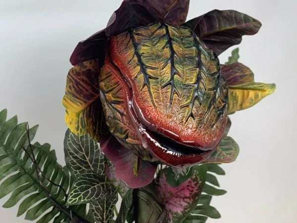 Audrey II / Piranha decoration