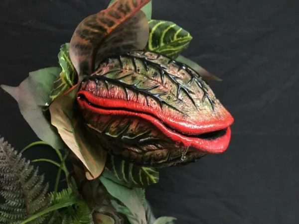 Audrey II / Piranha decoration