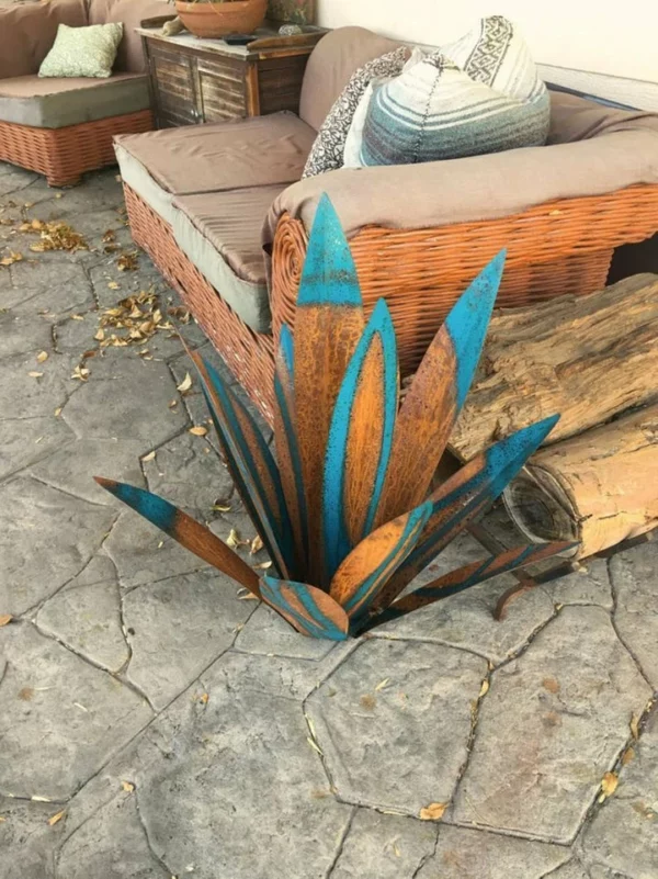 HandMade Painted Metal Century Plant