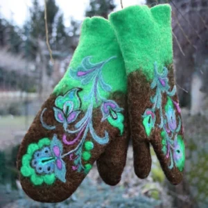 Cashmere Embroidery Flowers Mittens