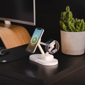 Prism Charging Station By Mdrndock