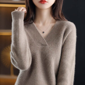 WOMEN'S V-NECK CASHMERE SWEATER