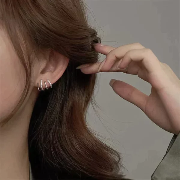 Acupressure Slimming Ear Cuff - Image 10