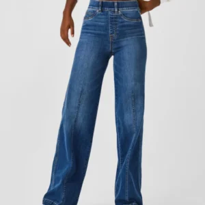 Seamed Front Wide Leg Jeans